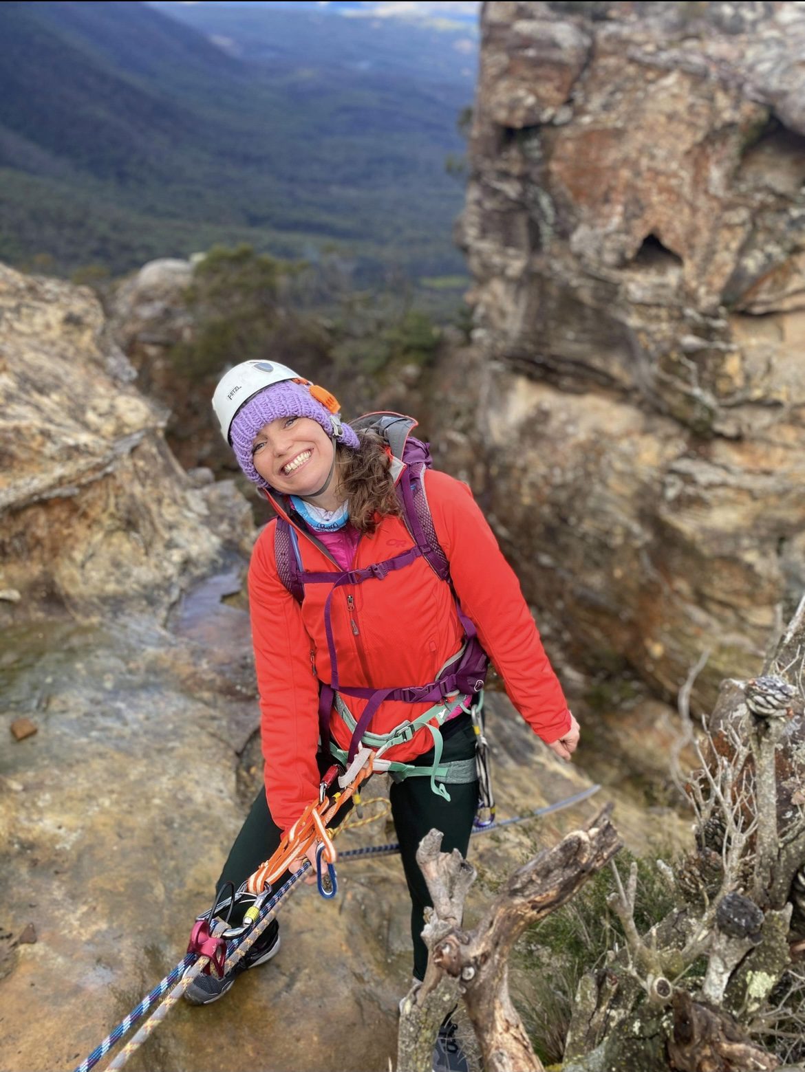 outdoor_climbing_sarah_bluemountains_asm_learn