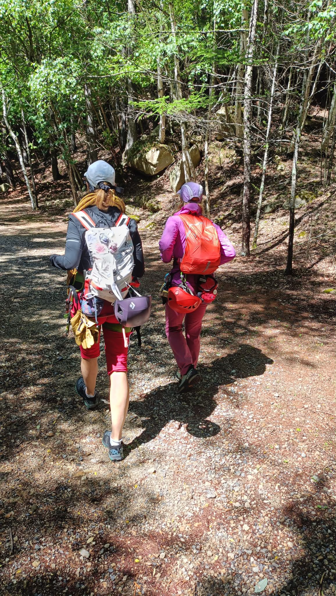 capan climbing hike